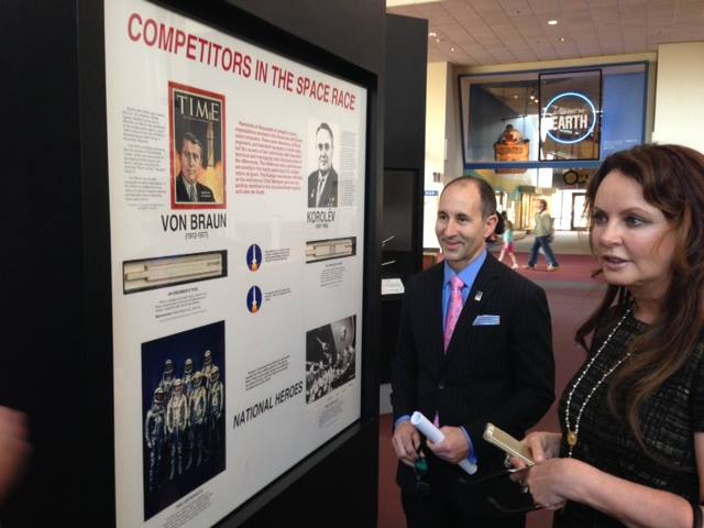 Sarah at the Smithsonian NASM in Washington, DC (May 2014)